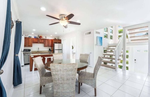 Rum Point House | Island House #16 Waterfront Condo at Rum Point