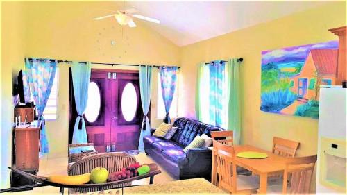 The Valley Apartment | Island Paradise