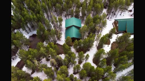 Island Park Apartment | Island Park Hideaway -Bill's Island -Hot Tub -BBQ