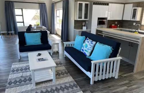 Mossel Bay House | Island View in Mossel Bay