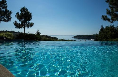 Glen Cove Hotel | Island View Inn