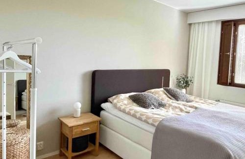 Forssa Apartment | Iso luksushuoneisto Forssan kattojen yllä