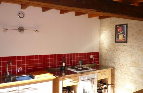 Airoux House | Isolated Converted Farmhouse With Heated Swimming Pool near to Canal du Midi