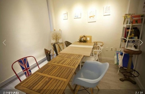 Seocho-gu Villa | Isu Art Retreat 이수 아트 리트릿