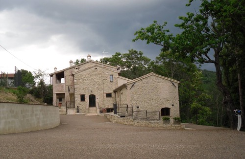 Montelovesco Apartment | The hill of olive trees Perugia Iris