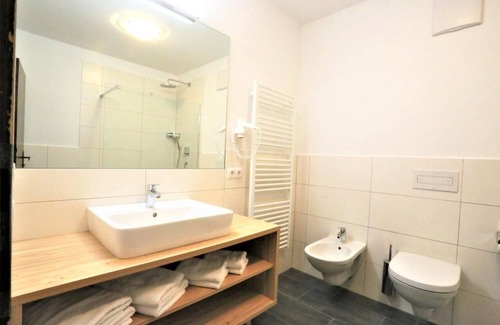 Santo Stefano Apartment | Holiday apartment Sankt Lorenzen (San Lorenzo di Sebato) for 1 - 4 persons with 1 bedroom - Holiday