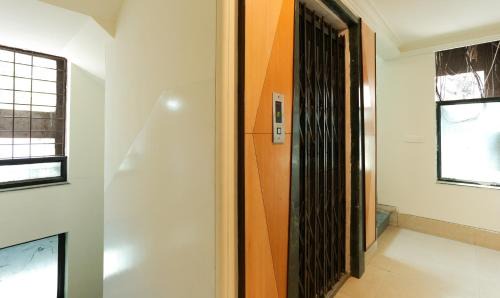 Pune Hotel | Itsy Hotels Hill View Ex