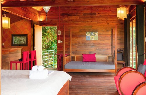 Di Linh Hotel | Ivory Falls Villa