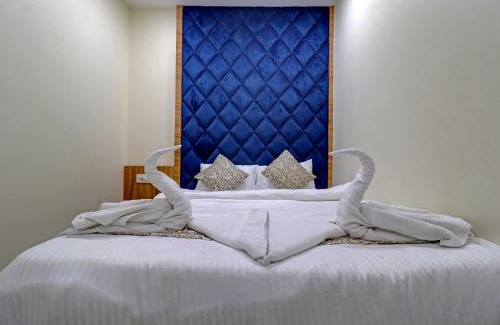 Airoli Hotel | Ivory Suites