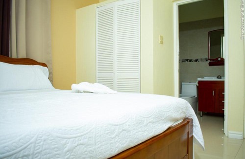 Kingston Bed & Breakfast | IVS Bed and Breakfast