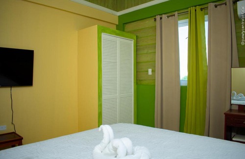 Kingston Bed & Breakfast | IVS Bed and Breakfast