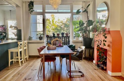 Segbroek Apartment | IVY - Classical & modern apartment in lovely neighbourhood near beach