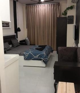 Mumbai Apartment | Ivy Splendour Private Studio A, Oshiwara