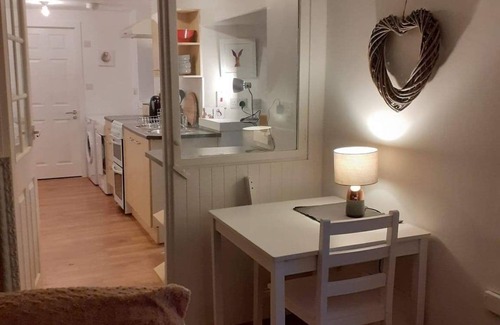 Kirkwall Apartment | Ivyhouse - Flat1 -1-bed Apartment in Kirkwall