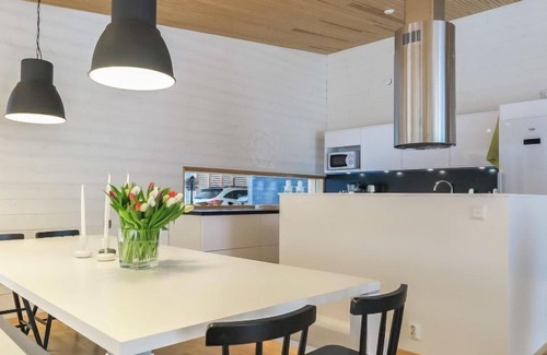 Vaala House | Järvenranta by Interhome