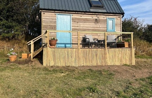 Barbrook House | Jack’s Shack, a quirky hideaway