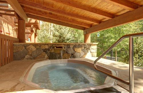 River Run Resort | Jackpine & Black Bear Condominiums by Keystone Resort