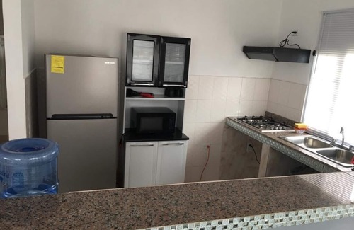 Colon House | Jacuzy, pool and lake at the same house.