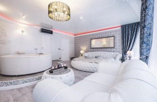 Klaipeda Apartment | Jacuzzi Romantic Apartment
