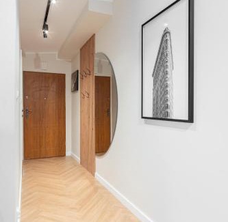 Stare Miasto Apartment | Jacuzzi z widokiem na miasto Flatiron by Rentoom