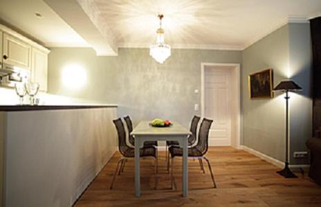 Hohen Niendorf Apartment | Jadgschloss zu Hohen Niendorf