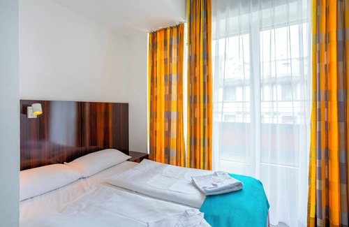 Ludwigsvorstadt-Kliniken Hostel | Jaeger's Munich - Hostel