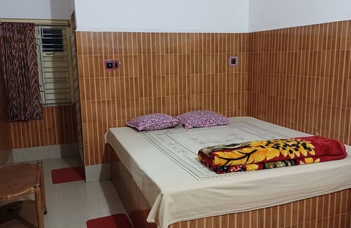 Mayapur House | Jagannath Guest House
