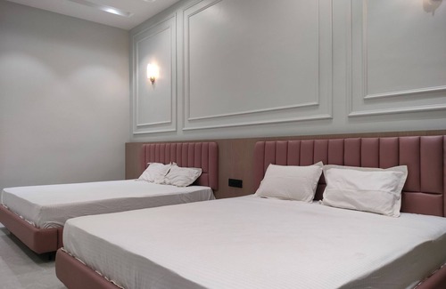 Amravati Hotel | Jai Bharat Manglam And Stay