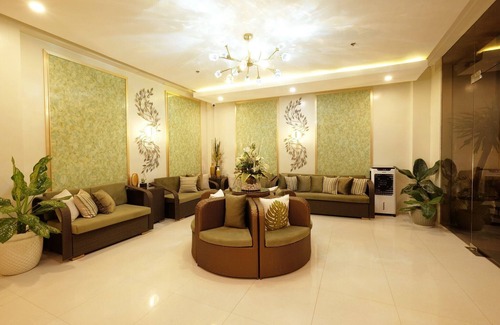 Coron Town Proper Cabin | Jai-cob's Suites