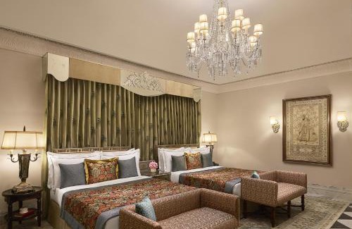 Jaipur Hotel | Jai Mahal Palace