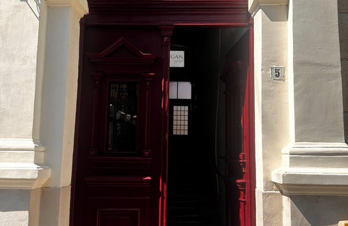 Old Town Apartment | JAIS Home-Moon Apartment-Old Town/Muzeului Square