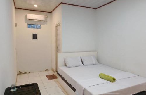 Cikakak Hotel | Jajapin Hotel putri Sari