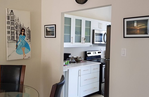 St. Ann's Bay Apartment | Jamaica Escape 2 Bedroom Modern Apt. near beaches attractions & restaurants