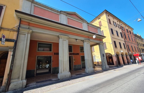 Historic Center Apartment | "James Dean" two-room apartment with terrace