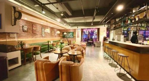 Yanta Qu Hotel | James Joyce Coffetel Xian Big Goose Pagoda Tang Paradise Branch