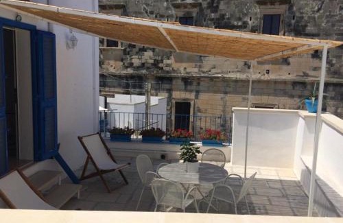 Otranto Historic Centre House | Janela Blue