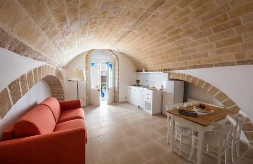 Otranto Historic Centre House | Janela Blue