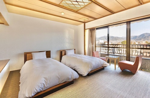 Isawa Onsen House | Japanese Onsen Ryokan KOHAKUEN