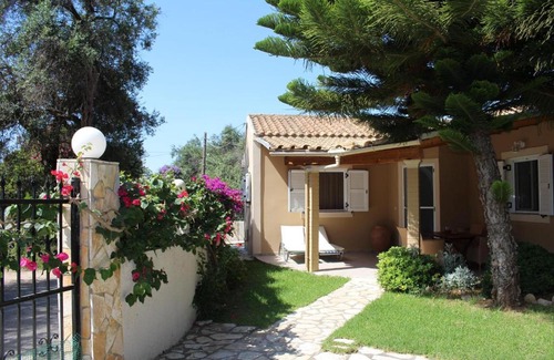 Agios Matthaios House | JASMIN Skidi