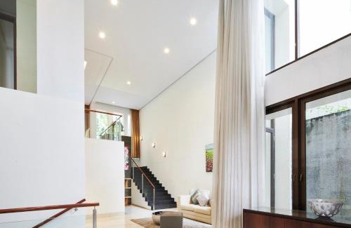 Bandung Villa | Jasmine Cozy Villa 3 bedrooms with a private heated swimming pool