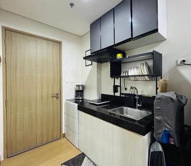 Trece Martires Apartment | Jasrich Suite Behind SM trece martires HOPE RESIDENCES SMDC