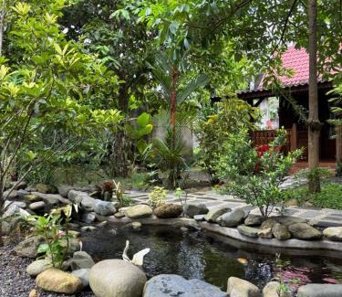 Sarongan House | Java Turtle Lodge Meru Betiri