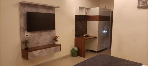 Sonepat Hotel | JD Farm and Resorts