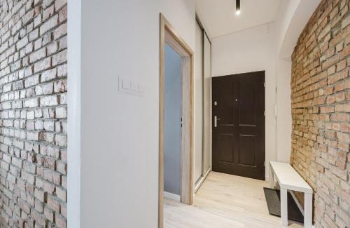 Jezyce Apartment | Jeżyce Comfort Apartment by BookingHost