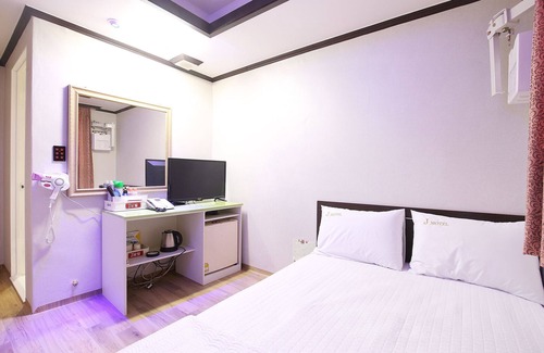 Jecheon Hotel | Jecheon J