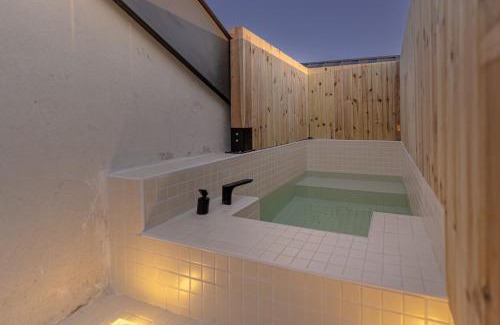 Nohyeong-dong House | Jeju at Aewol Forest 402