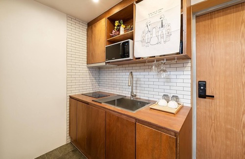 Jongdal-ri House | Jeju Muabyeoljang Dokchaepension