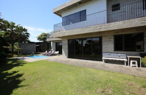 Gujwa House | Jeju Private unit for family or group