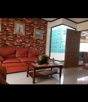 Pavia House | Jem Jeff Residence Inn