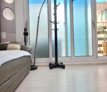 Banghwa-dong Apartment | jeni's house